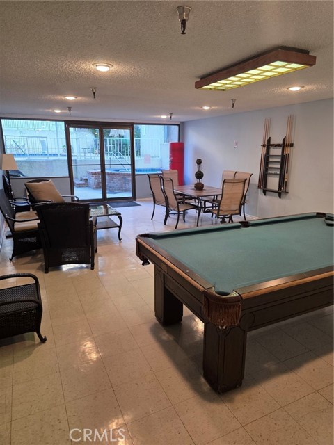 Detail Gallery Image 31 of 36 For 4558 Willis #114,  Sherman Oaks,  CA 91403 - 2 Beds | 2 Baths