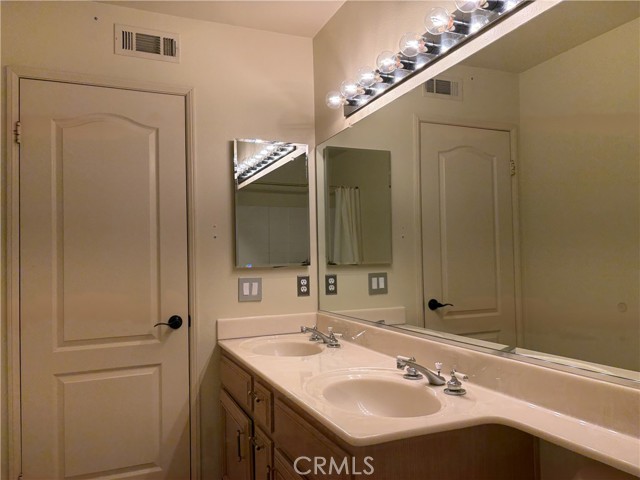 Detail Gallery Image 42 of 52 For 3834 N Silver Tree Ct, Rialto,  CA 92377 - 4 Beds | 2 Baths