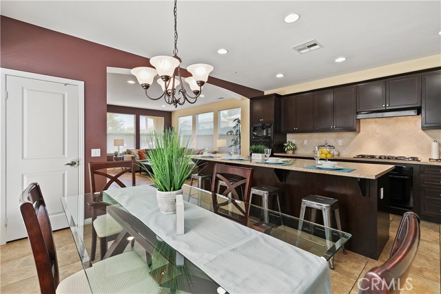 Detail Gallery Image 12 of 46 For 213 Polk St, Placentia,  CA 92870 - 5 Beds | 4 Baths