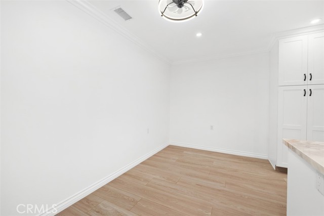 MLS #OC25171234 image #22