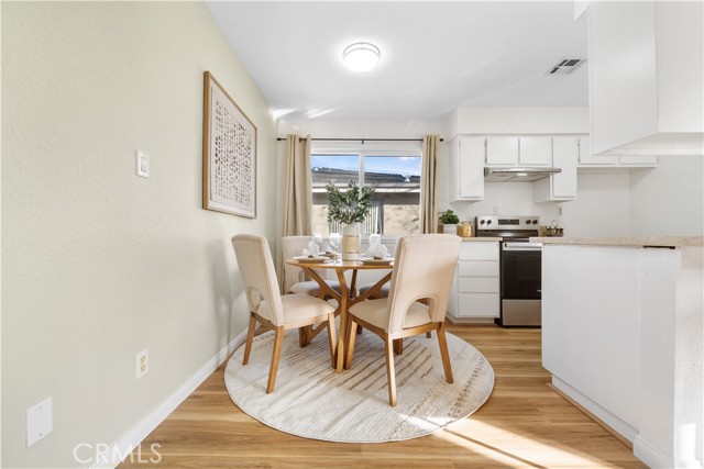 Detail Gallery Image 14 of 29 For 2434 Pepper St, La Verne,  CA 91750 - 2 Beds | 1 Baths