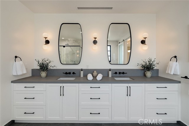 Detail Gallery Image 58 of 75 For 1820 9th St, Manhattan Beach,  CA 90266 - 6 Beds | 6/1 Baths