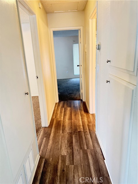 420 E Blueridge Avenue, Orange CA: https://media.crmls.org/medias/9aa2b921-a1ec-492a-b1af-3fe2df43ed62.jpg