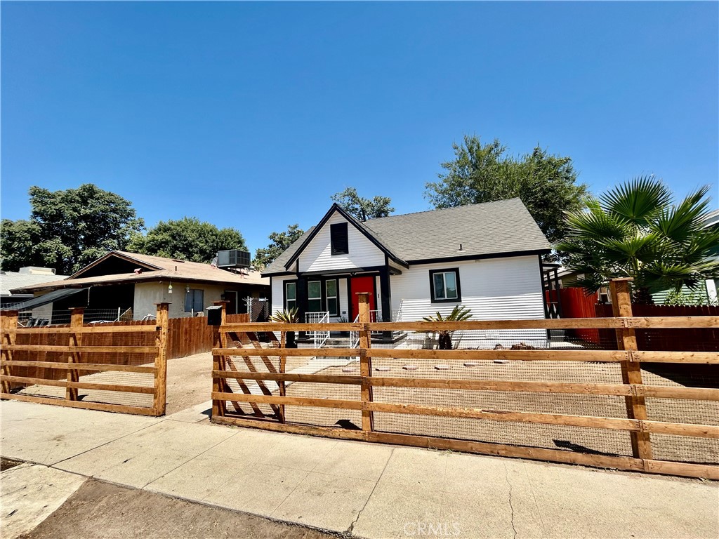 112 Woodrow Avenue