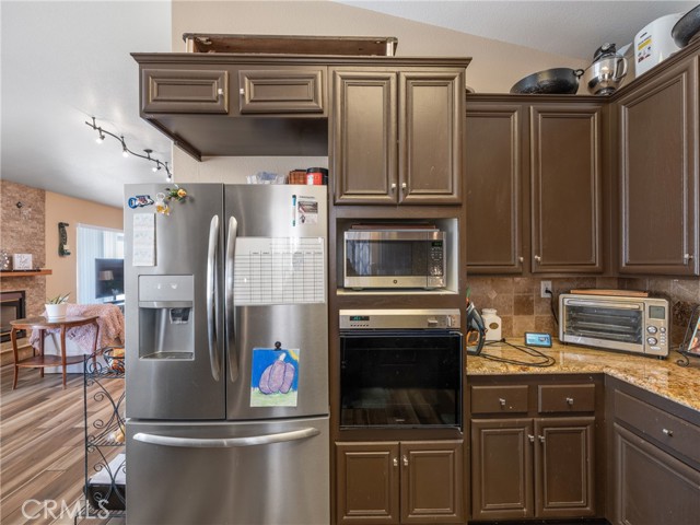 Detail Gallery Image 14 of 53 For 19027 Sahale Ln, Apple Valley,  CA 92307 - 3 Beds | 2 Baths