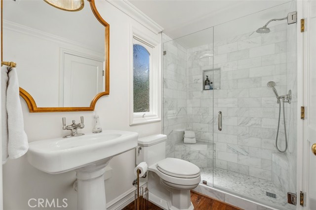49 Cambria Drive, Corona del Mar CA: https://media.crmls.org/medias/9aa48bcd-f687-4829-8d99-868f90414e3f.jpg