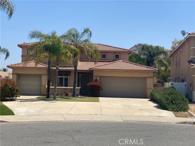 Detail Gallery Image 4 of 30 For 12 Vista Ripalti, Lake Elsinore,  CA 92532 - 4 Beds | 3 Baths