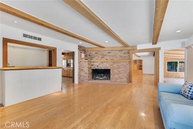 Detail Gallery Image 27 of 58 For 4771 Vista De Oro, Woodland Hills,  CA 91364 - 6 Beds | 4/1 Baths