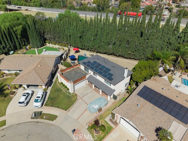 2491 Castlemont Court North photo 32