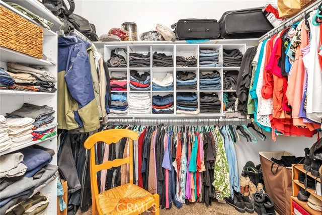 12109 Childress Street, Bakersfield CA: https://media.crmls.org/medias/9aa6ab7b-c42e-466c-983d-02372daa4e50.jpg