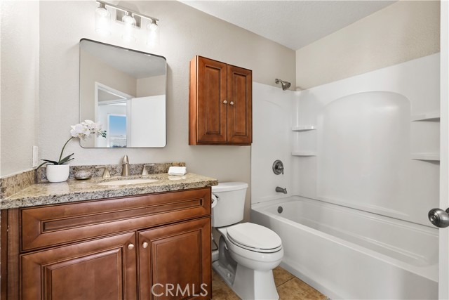 Detail Gallery Image 9 of 18 For 28312 Pueblo Drive, Lake Forest,  CA 92679 - 3 Beds | 3 Baths