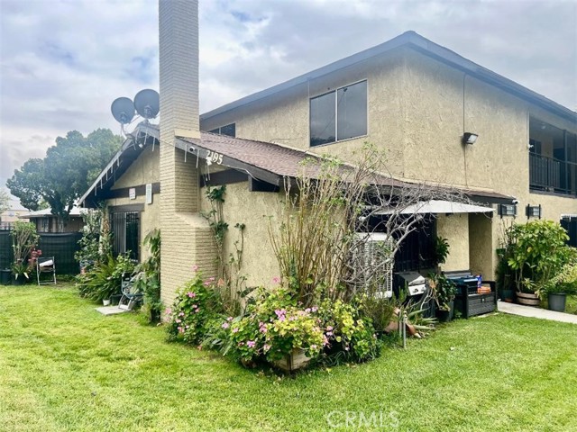 Detail Gallery Image 6 of 26 For 2195 E 19th St, San Bernardino,  CA 92404 - – Beds | – Baths