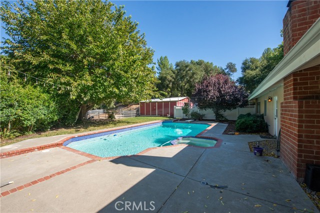 Detail Gallery Image 22 of 31 For 15877 Warm Springs Dr, Canyon Country,  CA 91387 - 5 Beds | 3 Baths