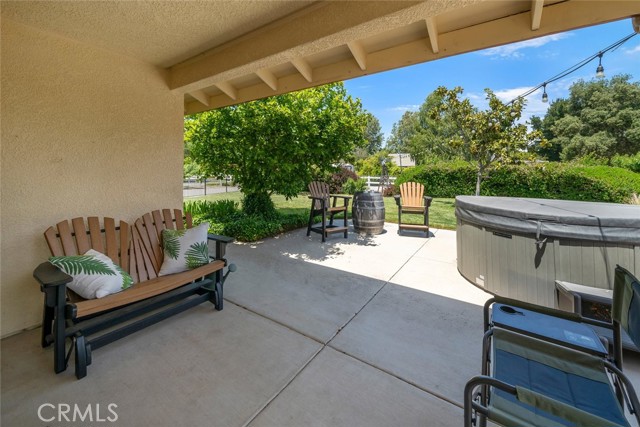 1730 Sandalwood Lane, Templeton CA: https://media.crmls.org/medias/9aa98fe4-d493-463d-8f67-4b6fabf5a864.jpg