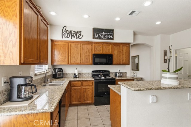 Detail Gallery Image 14 of 37 For 2408 Snapdragon Ct, Modesto,  CA 95355 - 3 Beds | 2 Baths