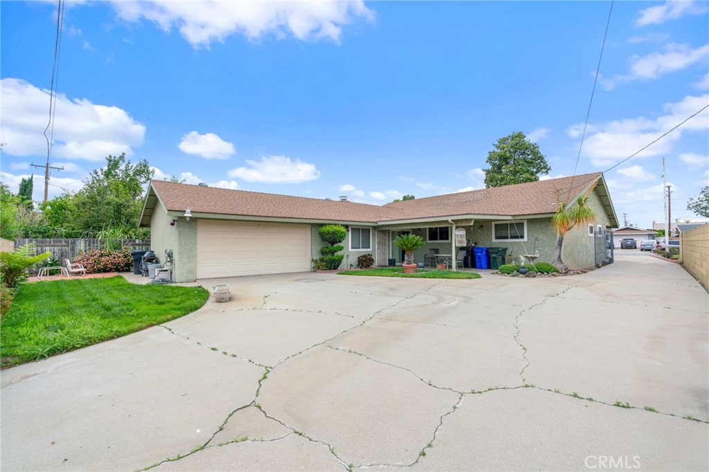 17655 Vine Court