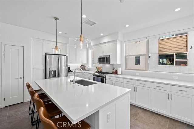 Detail Gallery Image 8 of 67 For 162 Placemark, Irvine,  CA 92614 - 3 Beds | 3/1 Baths