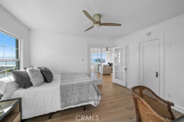 1000 The Strand, Manhattan Beach CA: https://media.crmls.org/medias/9aac1f97-a2cd-4de8-a488-0da358681b5e.jpg