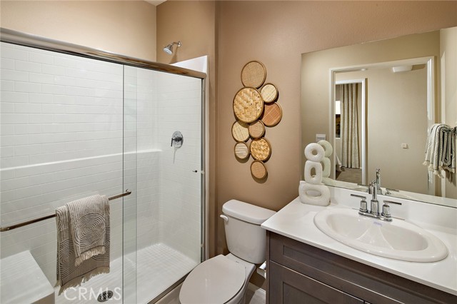 Detail Gallery Image 9 of 20 For 8175 Perada St, Jurupa Valley,  CA 92509 - 4 Beds | 3 Baths