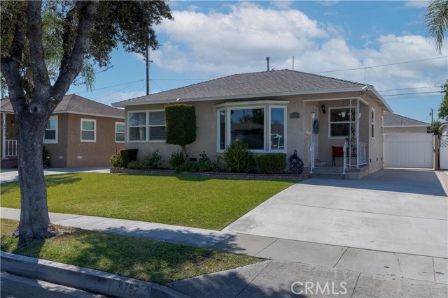 Image 2 for 4757 Eastbrook Ave, Lakewood, CA 90713