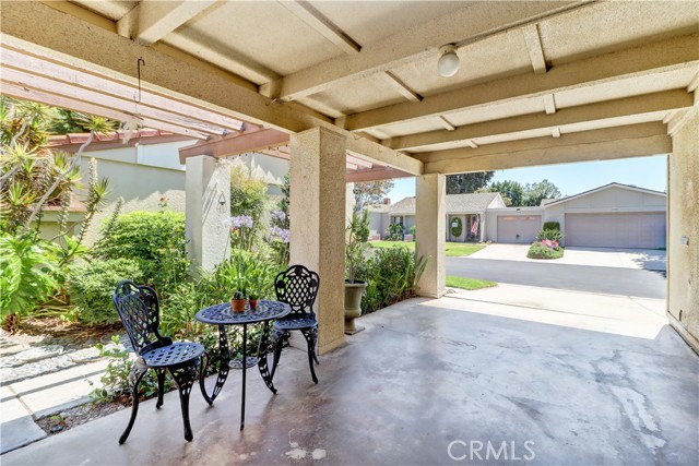 3205 Via Buena, Laguna Woods CA: https://media.crmls.org/medias/9aad208b-e230-4666-9cad-dbe194c57de9.jpg
