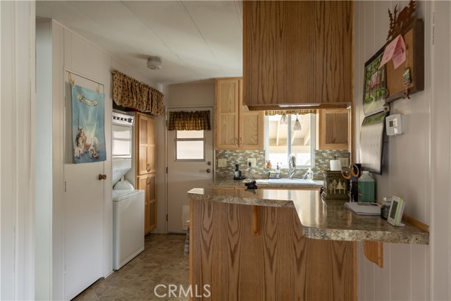 Detail Gallery Image 6 of 16 For 41150 Lahontan #B7,  Big Bear Lake,  CA 92315 - 2 Beds | 2 Baths