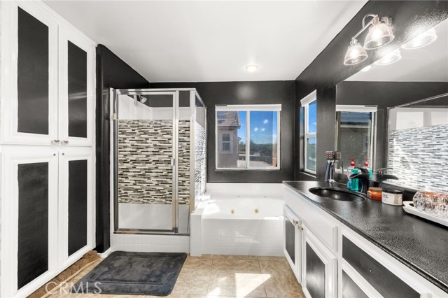 38327 Rancho Vista Dr, Beaumont CA: https://media.crmls.org/medias/9aae79a7-0a53-4a4b-a116-f7e0a629debb.jpg