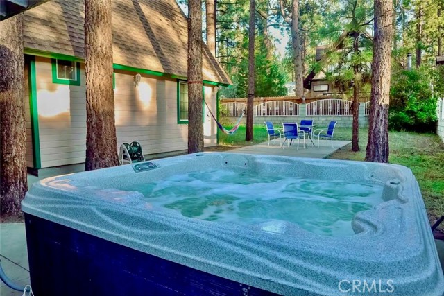 Detail Gallery Image 19 of 19 For 336 W Sherwood, Big Bear City,  CA 92314 - 4 Beds | 3 Baths