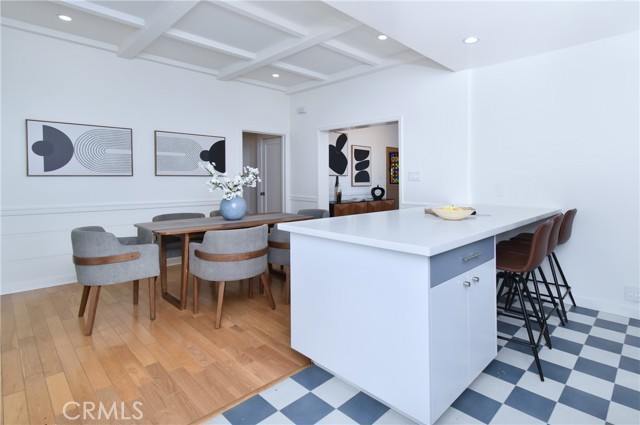 Detail Gallery Image 19 of 51 For 11042 Fruitland Dr, Studio City,  CA 91604 - 3 Beds | 4 Baths