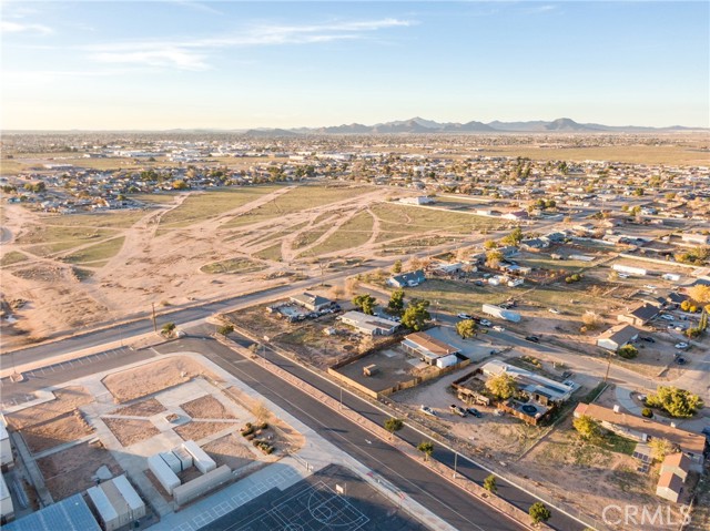 Detail Gallery Image 39 of 42 For 22947 Lucilla Rd, Apple Valley,  CA 92308 - 3 Beds | 1 Baths