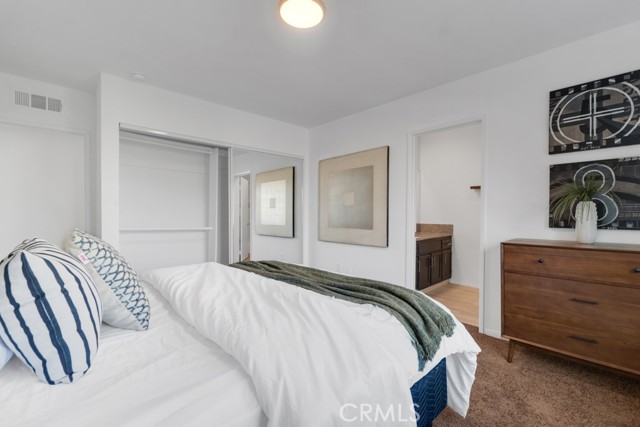 Detail Gallery Image 14 of 36 For 9047 Willis Ave #7,  Panorama City,  CA 91402 - 3 Beds | 2/1 Baths
