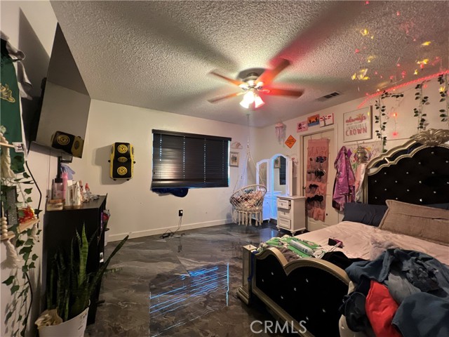 Detail Gallery Image 37 of 59 For 15245 Apache Rd, Apple Valley,  CA 92307 - 3 Beds | 2 Baths