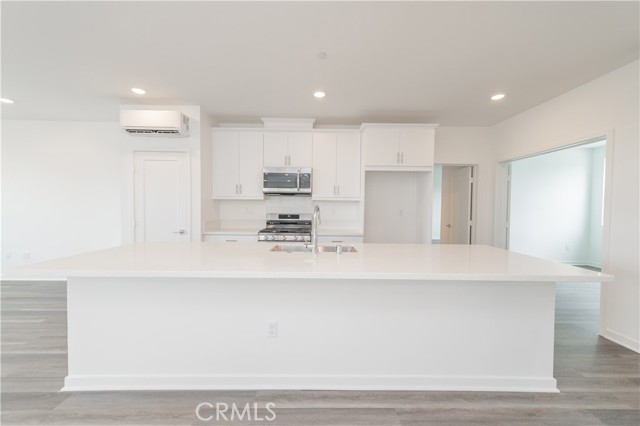 311 strike drive, Covina CA: https://media.crmls.org/medias/9ab06f01-ff32-4a2d-972a-94ad5d78256c.jpg