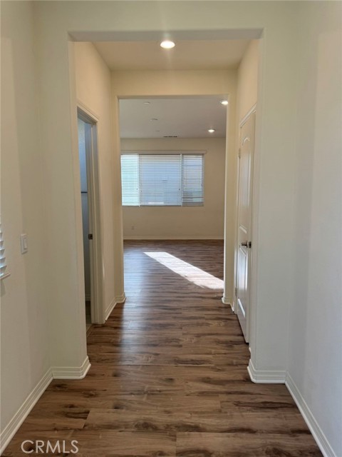 Detail Gallery Image 2 of 14 For 3165 E Olympic Dr, Ontario,  CA 91762 - 3 Beds | 2/1 Baths