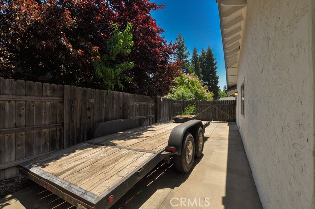 Detail Gallery Image 29 of 33 For 27 Shari Ln, Chico,  CA 95928 - 3 Beds | 2 Baths