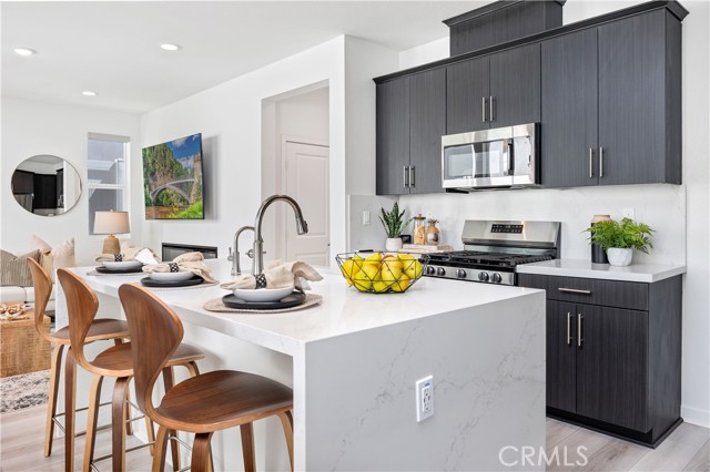 Detail Gallery Image 10 of 59 For 39532 Tannat Dr, Temecula,  CA 92591 - 4 Beds | 3 Baths