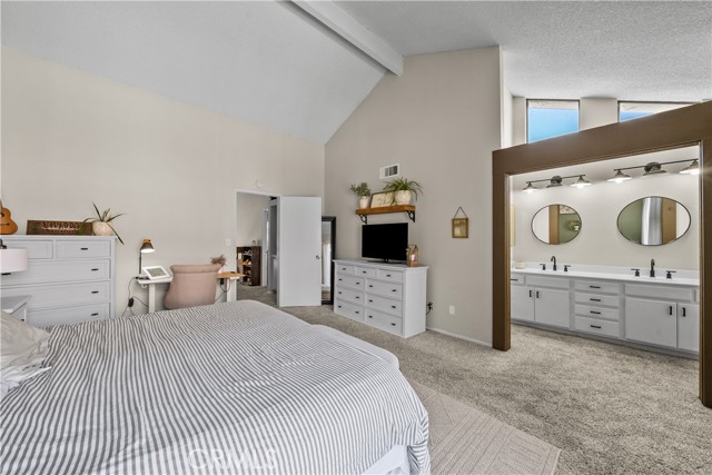 20931 Judah Lane, Newhall CA: https://media.crmls.org/medias/9ab2298b-c96f-485b-81c1-f19c1ada8027.jpg