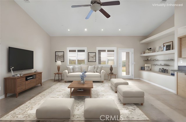 Detail Gallery Image 8 of 38 For 5378 Bellflower St, Oak Hills,  CA 92344 - 4 Beds | 2/1 Baths