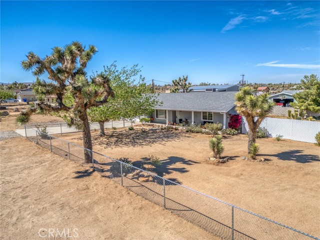 Detail Gallery Image 43 of 45 For 58780 Buena Vista, Yucca Valley,  CA 92284 - 2 Beds | 2 Baths