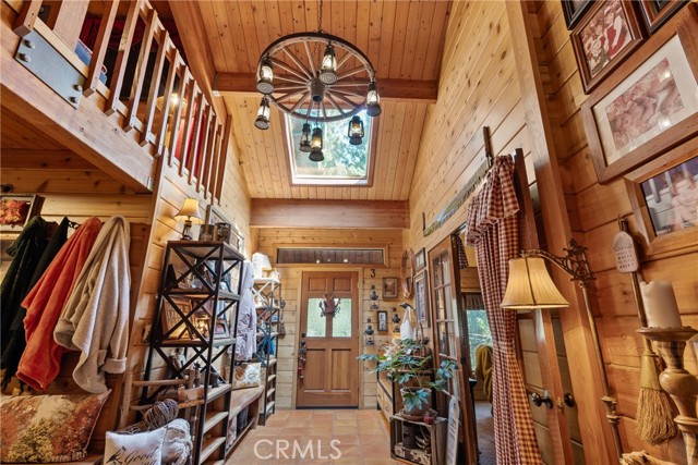 116 Pine Ridge Road, Crestline CA: https://media.crmls.org/medias/9ab32b81-2526-4855-849a-02c3179964d2.jpg