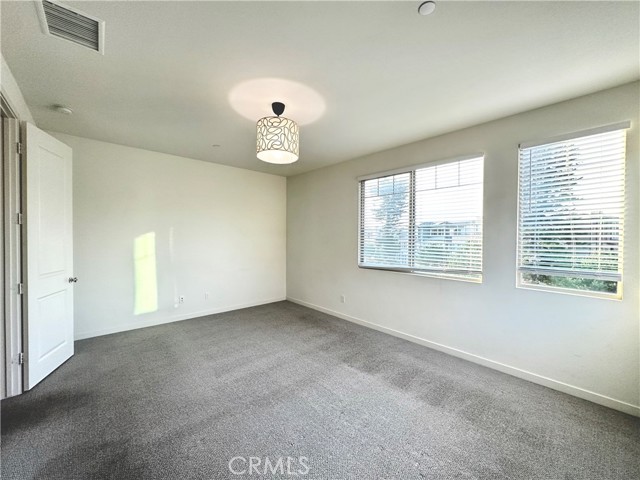 147 Episode, Irvine CA: https://media.crmls.org/medias/9ab3d8d6-06cc-4c61-b97d-5fdc558b1e9d.jpg