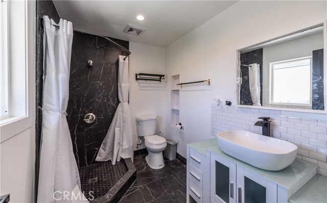 Detail Gallery Image 12 of 30 For 1108 Dorothea, La Habra Heights,  CA 90631 - 2 Beds | 2 Baths