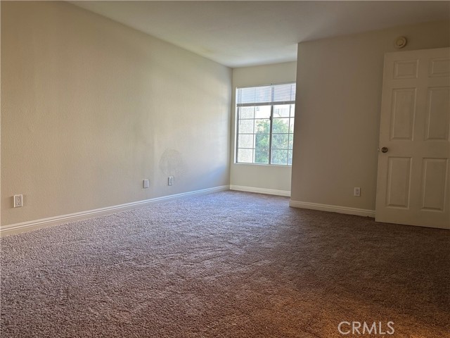 Detail Gallery Image 8 of 22 For 5500 Owensmouth Ave #215,  Woodland Hills,  CA 91367 - 3 Beds | 2 Baths