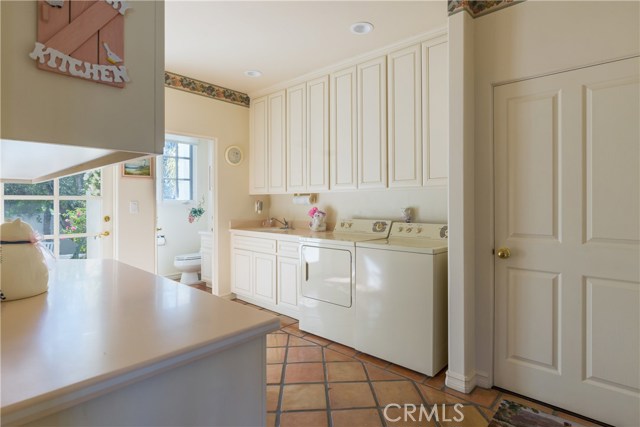 2727 Via Miguel, Palos Verdes Estates, California 90274, 4 Bedrooms Bedrooms, ,3 BathroomsBathrooms,Residential,Sold,Via Miguel,PV17019247