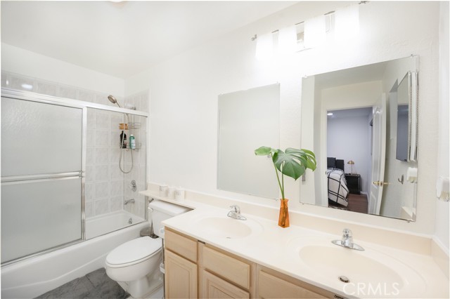 Detail Gallery Image 18 of 27 For 318 N Adams St #103,  Glendale,  CA 91206 - 2 Beds | 2 Baths