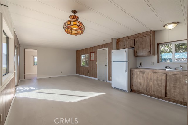Detail Gallery Image 11 of 64 For 11948 Lakeview Dr, Clearlake Oaks,  CA 95423 - 4 Beds | 2/1 Baths