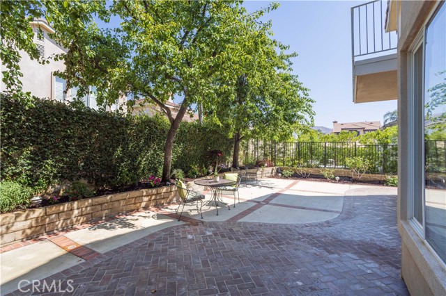 Detail Gallery Image 34 of 49 For 11787 Oakhurst Way, Porter Ranch,  CA 91326 - 5 Beds | 3 Baths