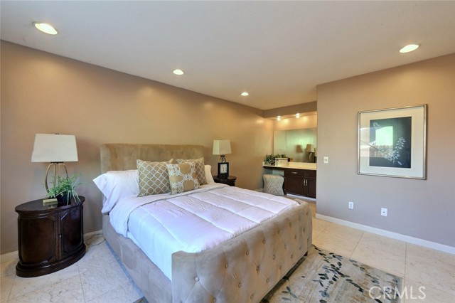Detail Gallery Image 19 of 27 For 25252 Delphinium Ave, Moreno Valley,  CA 92553 - 4 Beds | 2 Baths