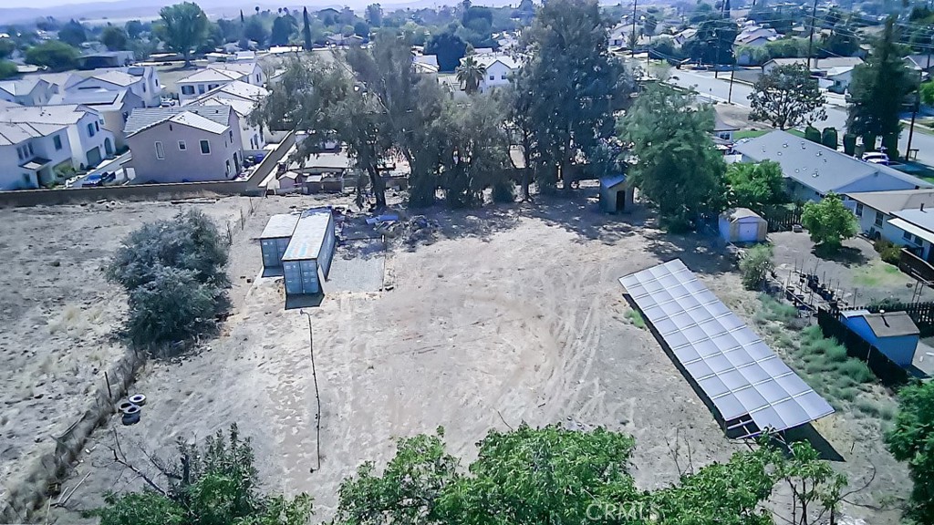 https://media.crmls.org/medias/9ab89ae5-291d-483a-89e1-8ee205dccce4.jpg?preset=X-Large