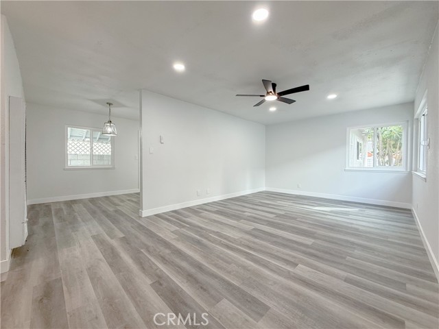 Detail Gallery Image 7 of 38 For 221 W 97th, Los Angeles,  CA 90003 - 4 Beds | 2 Baths